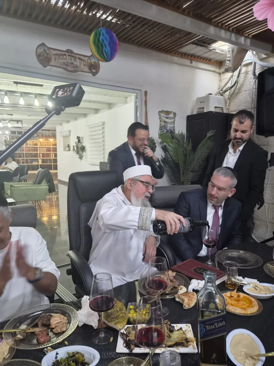 מהמעמד בסוכה