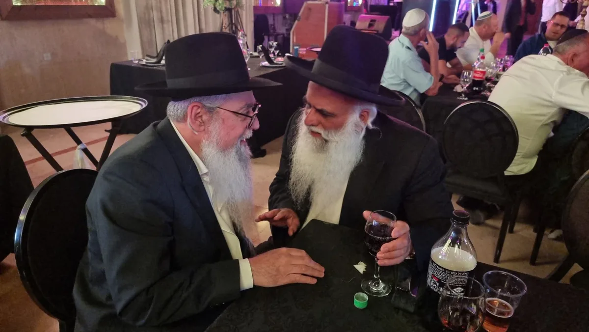 הרב יוסף ביטון עם הרב יוסף חמצי