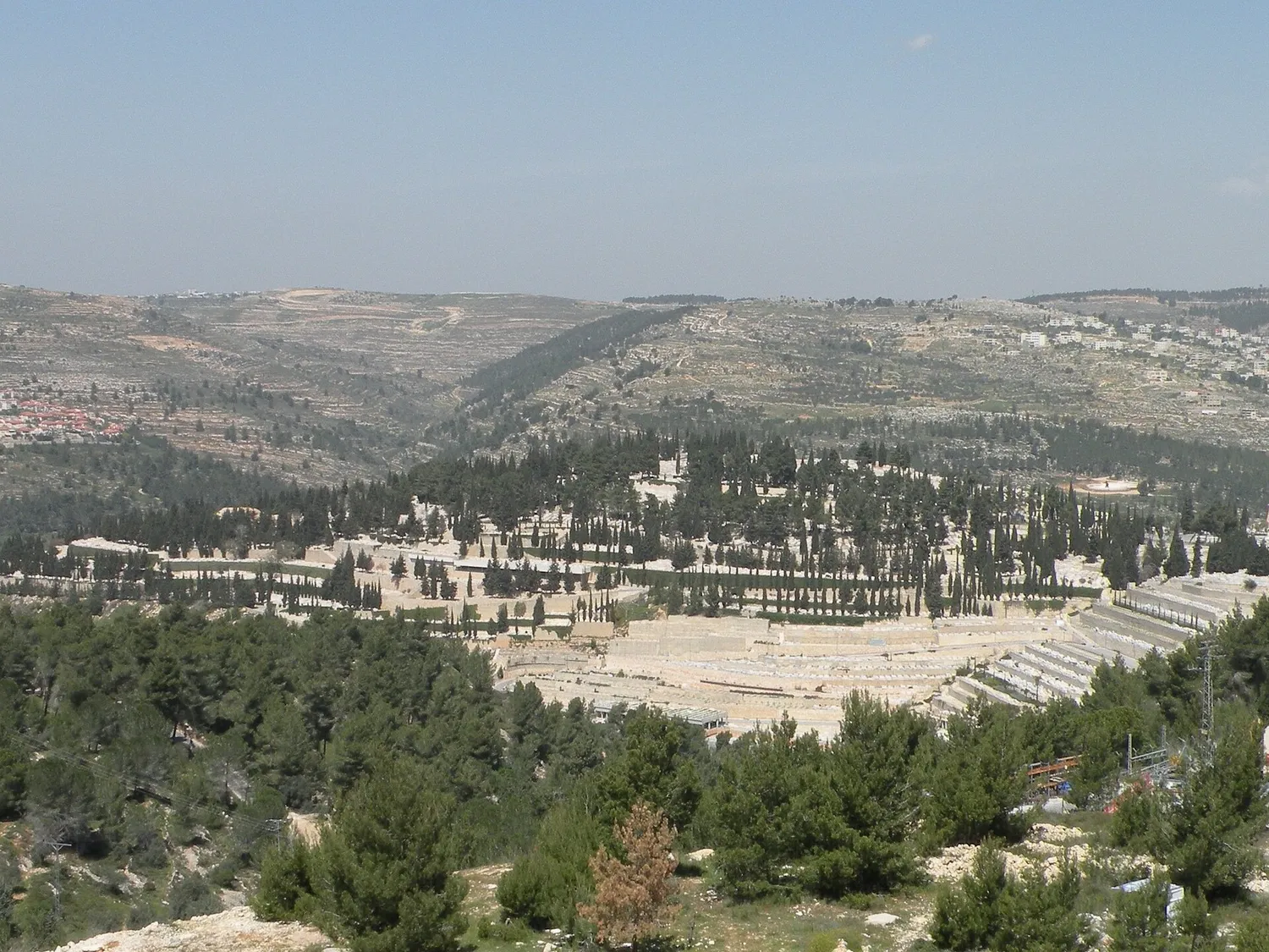 הר המנוחות בירושלים, מבט מגבעת שאול